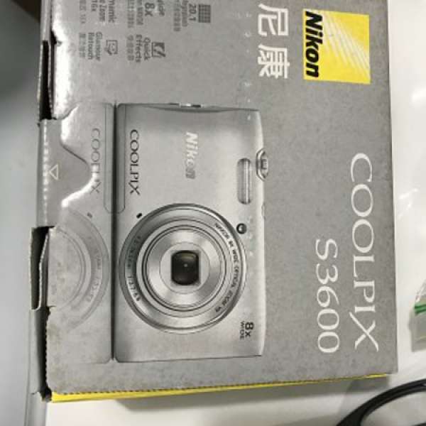 Nikon coolpix s3600 盒有污 $300 10%new 樂富交收
