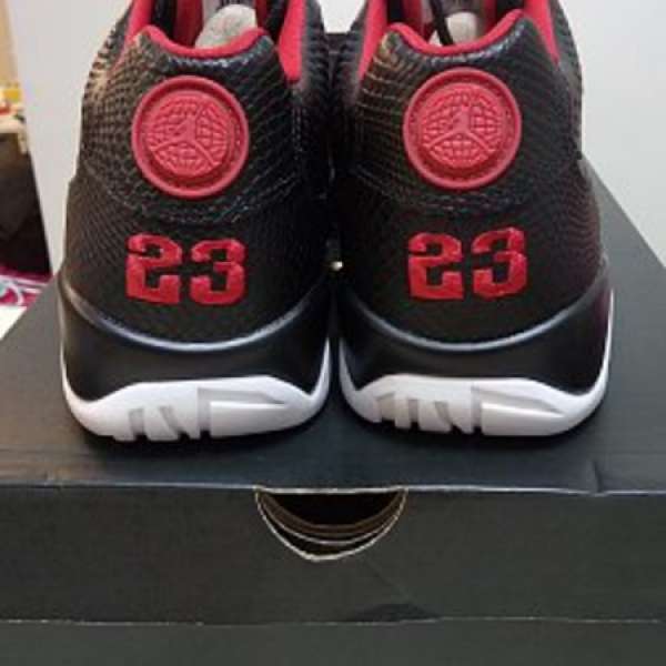 Nike Air Jordan 9 Low retro US 9.5 (new)