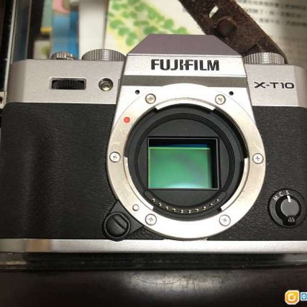 Fujifilm X-T10 銀機 （no canon Nikon om Sony Leica)