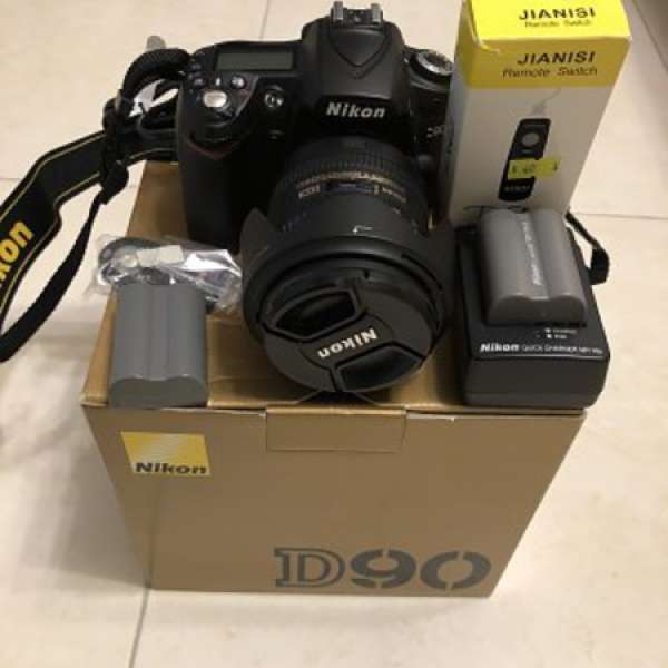 Nikon D90 + Nikon DX 16-85 (3.5-5.6)