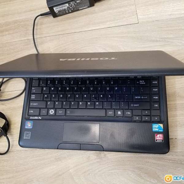 Toshiba Notebook x 2