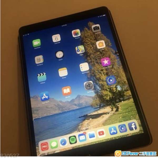 太空灰 iPad Pro 10.5 256GB Cellular Smart Keyboard Apple care