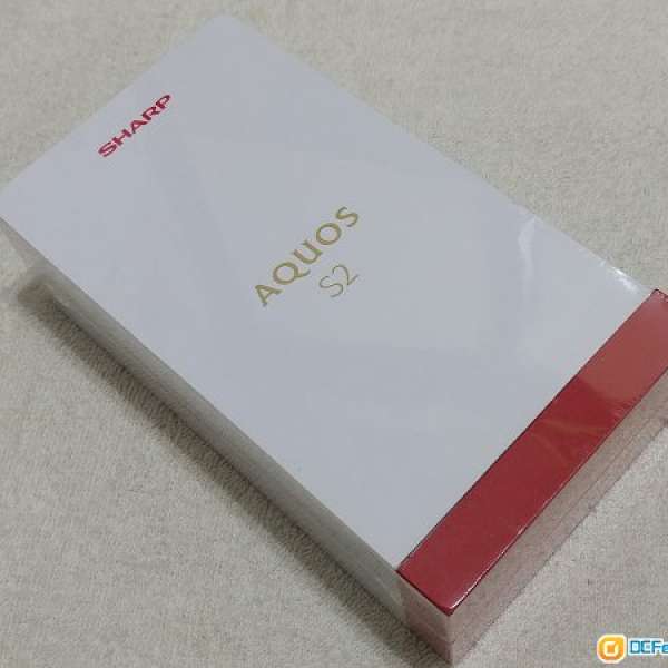 全新未開封 Sharp AQUOS S2 全屏手機 白色 4GB ram 64GB rom 國行版