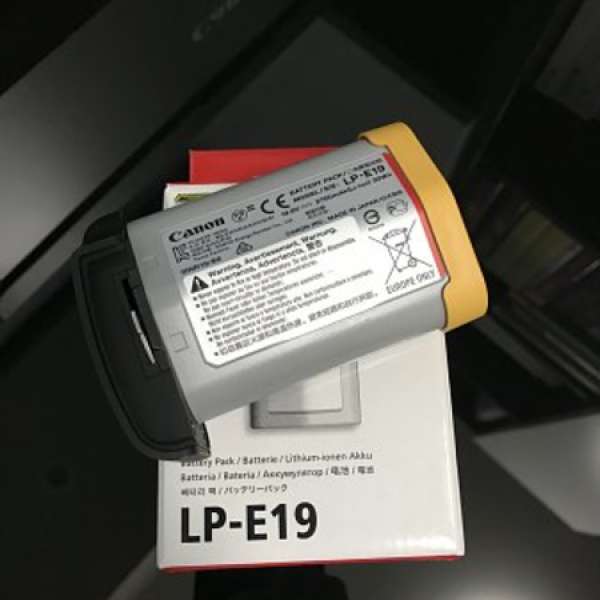 Canon Battery LP-E19