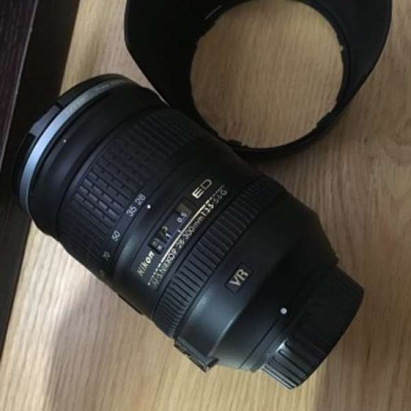 Nikon AF-S NIKKOR 28-300mm F3.5-5.6 G ED VR