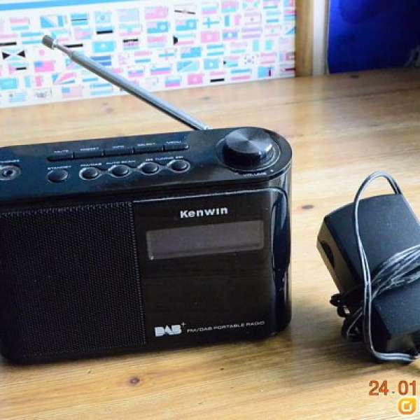 Kenwin  FM/DAB portable radio 手提收音機