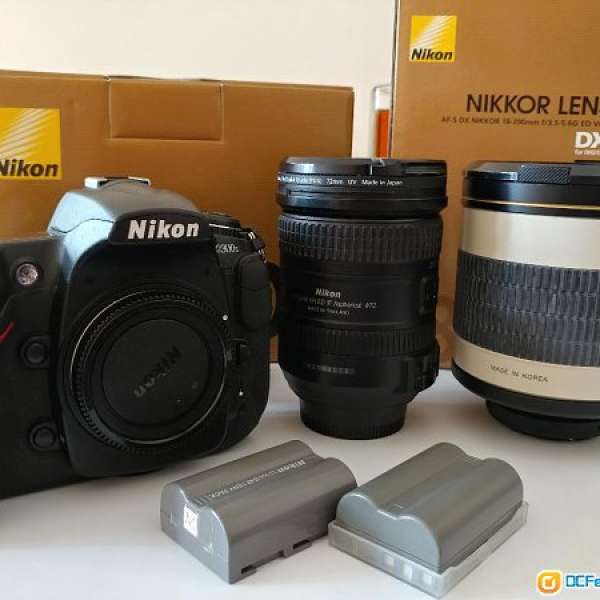Nikon D300s + Nikkor 18-200mm f/3.5.6G ED VR II + Samyang Mirror Len