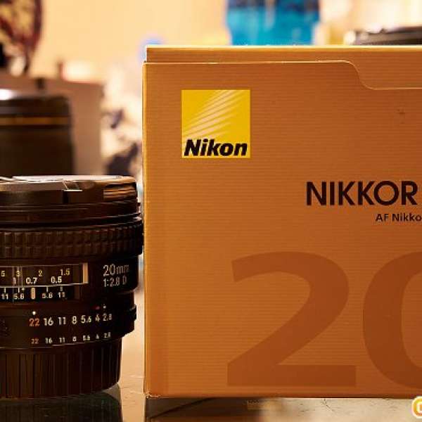 Nikon AF NIKKOR 20mm f/2.8D