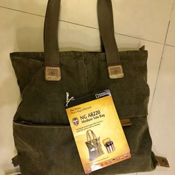 National Geographic A8220 tote bag