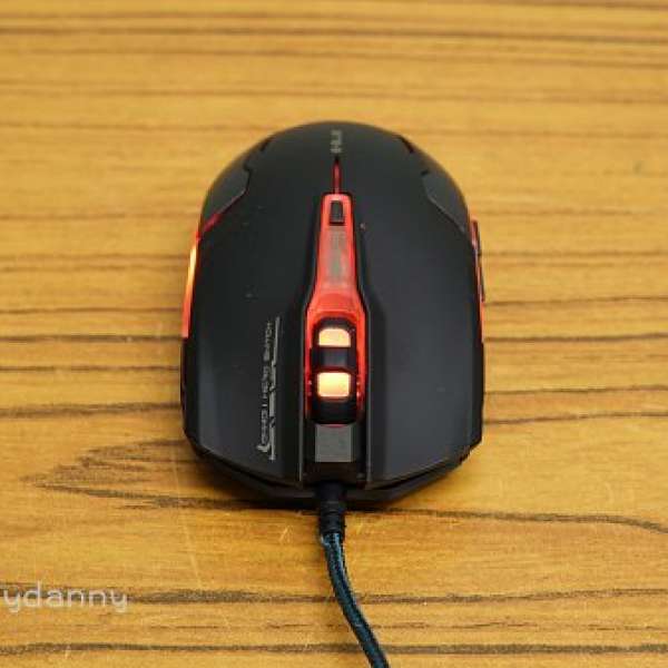 E-BLUE AUROZA PRO GAMING MOUSE 極光狂蛇 滑鼠