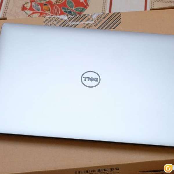 DELL XPS 15 9550