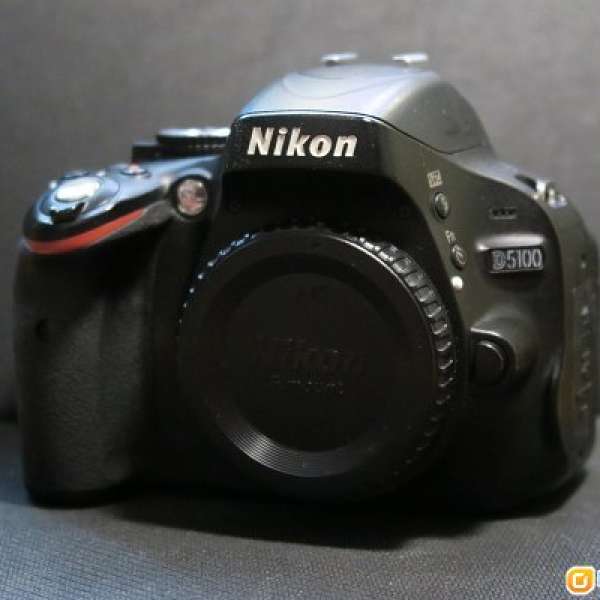 Nikon D5100 Body （對焦有小問題）