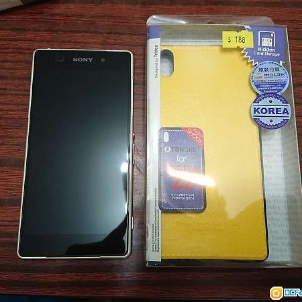 九成九新 Sony Xperia Z2 白色