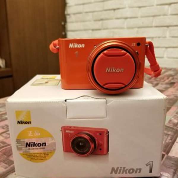 Nikon 1 J2 orange 11-27mm