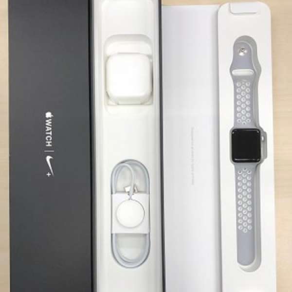 99.9%新 有保養 Apple Watch Nike+ 38mm S2 Silver Aluminum