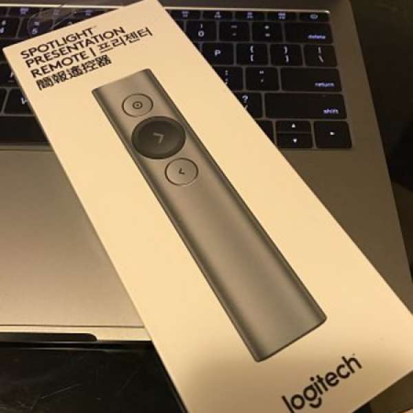 100% 全新 Logitech Spotlight Bluetooth 簡報遙控器 PC / Mac