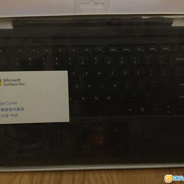 售 全新未開 Microsoft surface pro keyboard