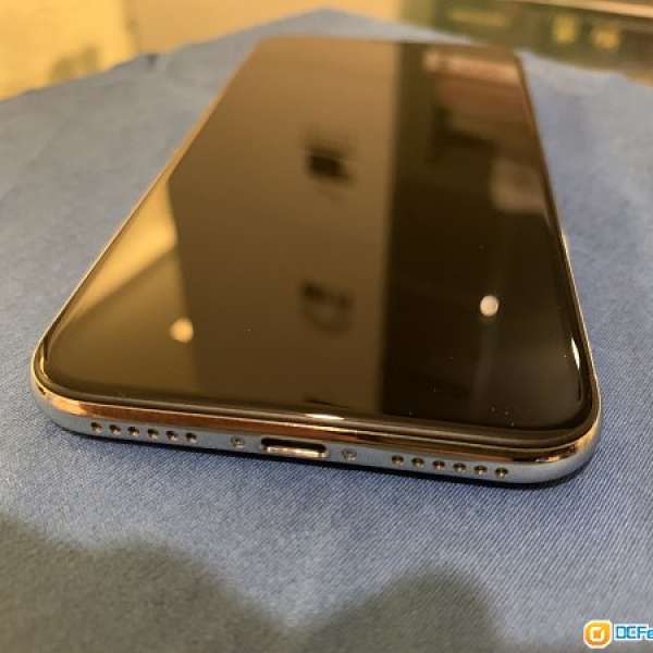 iPhone X 256 銀色 $5400