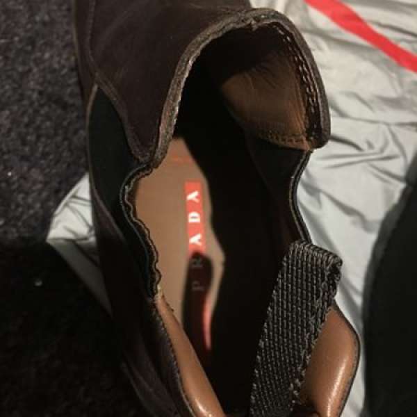 Prada 鞋全新 100%new size: 41