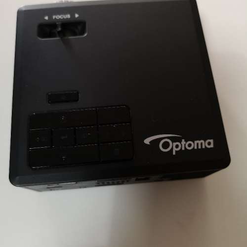 Optoma ML750 LED 1280x800 輸出亮度最高可達700流明 微型投影機
