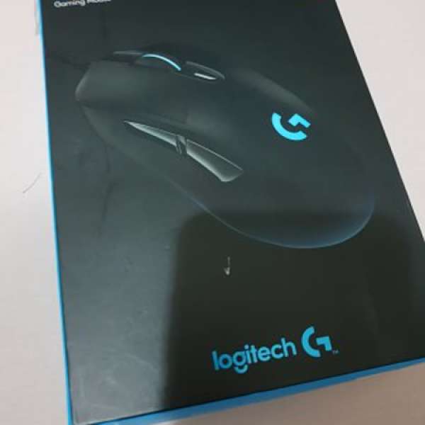 出售 90% 全新 logitech 電競mouse g403