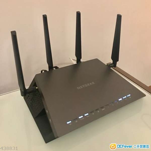 Netgear Nighthawk X4 AC2350 WiFi Router R7500