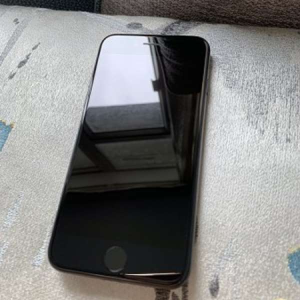 iPhone 7 啞黑色細機 -128G