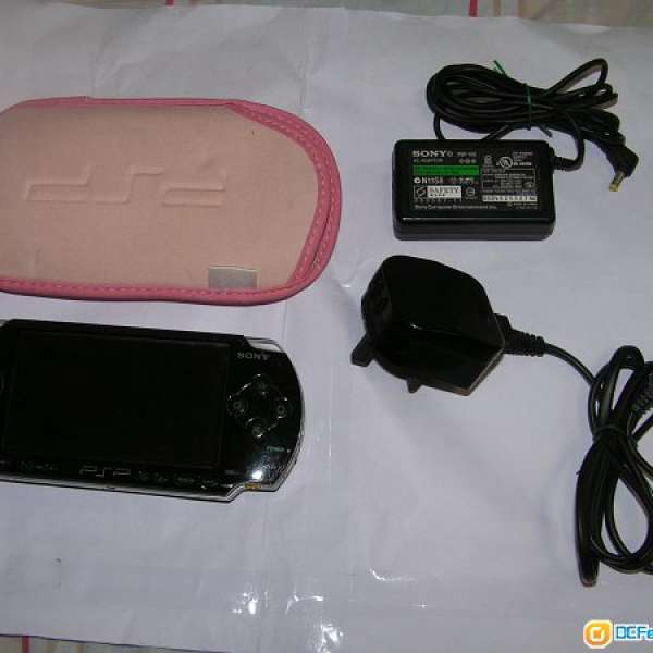 PSP 主機 PSP1006 4G memory stick card 內置 未改機 送一原裝 game