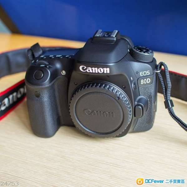 Canon EOS 80D (機身)
