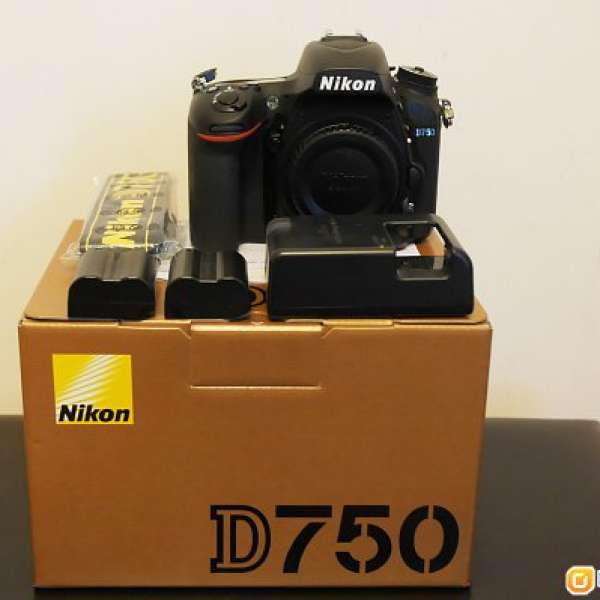 Nikon D750 香港行貨, 2018年6月20日永成購買, 原廠兩年保修, 99%新, 機身如新快門...