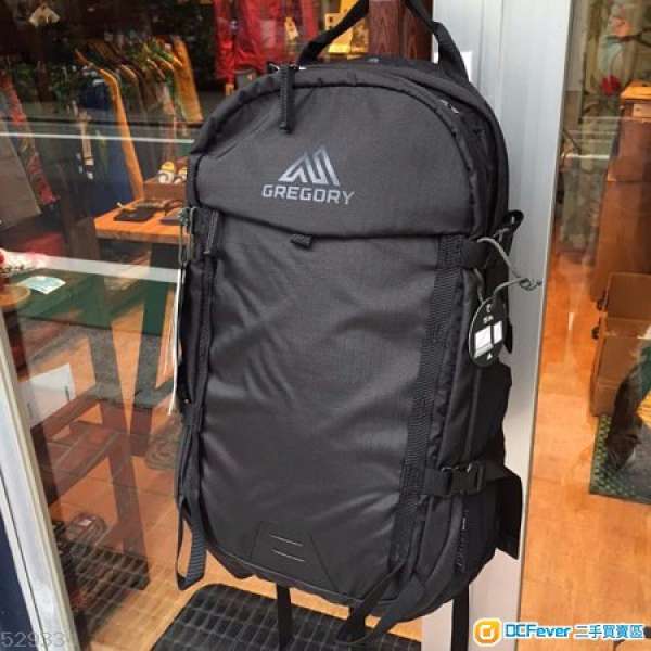 100% 全新 Gregory Matia 28L 背包 backpack (黑色)