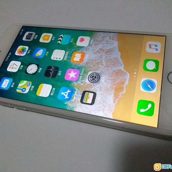 iPhone 6 plus 銀色 64GB