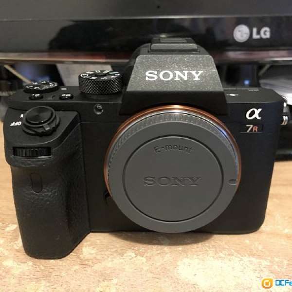 95-98% 新 Sony a7r2 a7rii 相機全套連盒