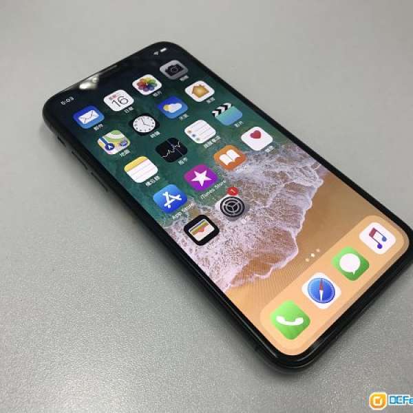 95% new iPhone X 64GB with all new charger and cable