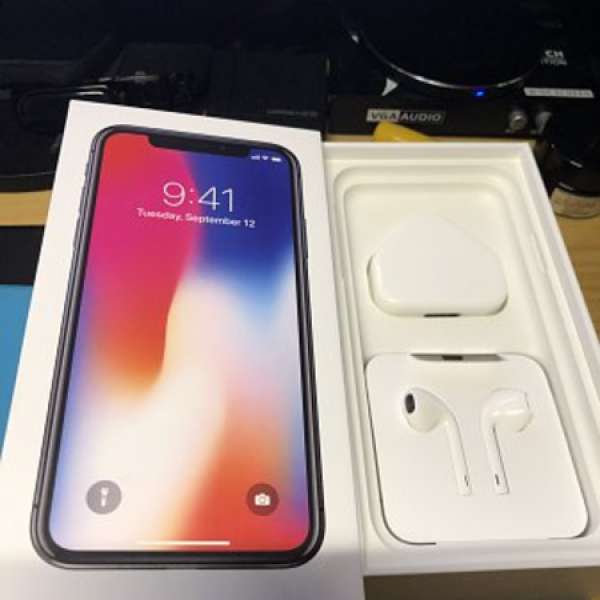 新淨 iPhone X 256MB (灰黑色)，未過保用期