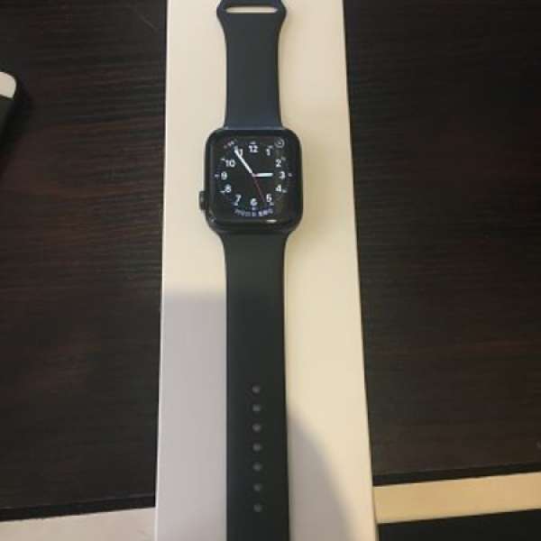 90% new apple watch series 4 lte 44 mm space grey