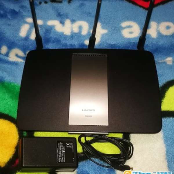 Linksys EA 6900 WIFI Router