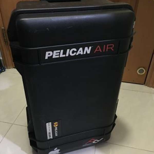 Pelican 1535 Air 黑色連黃色海綿內格