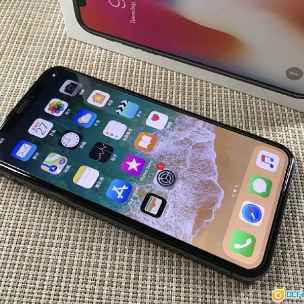 Apple iPhone X  *256GB 香港行貨 黑色*99.9%new ! *行保至*23/12/2018*完美質素*...