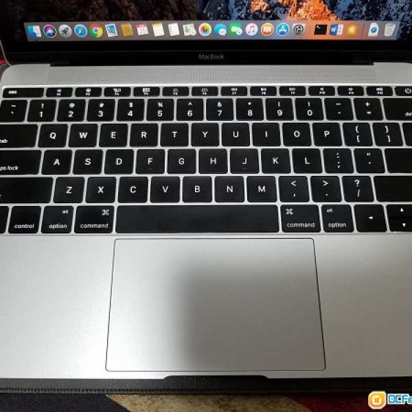 99% New Apple MacBook 12 ( 2015 ) 銀色 8GB Ram 256GB SSD