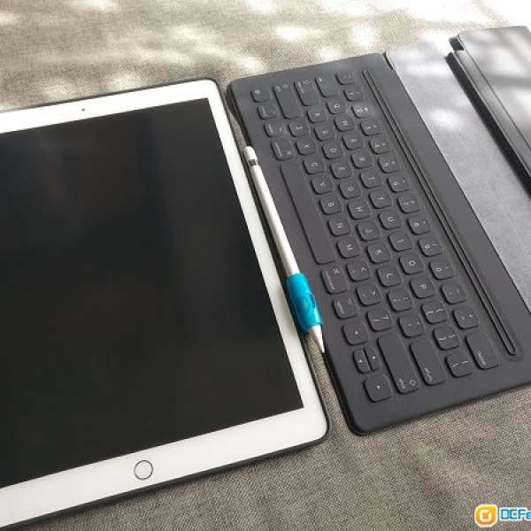 iPad Pro 12.9" 128gb (Gold) 連 Smart keyboard, Pencil