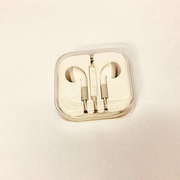 85%新iphone 4s Earphone 原裝正貨耳機免提有咪