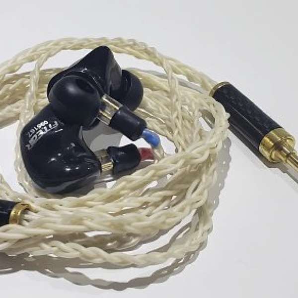 Fitear Universial fit 耳機