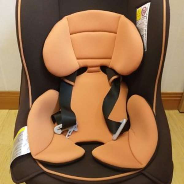 Combi Coccoro Baby Car Seat