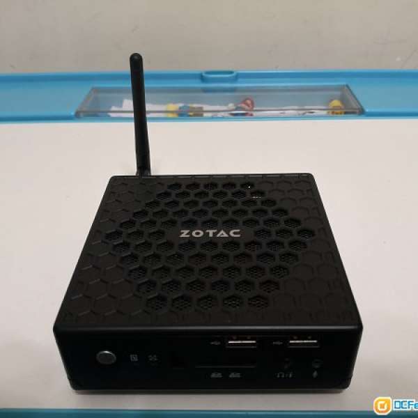 ZOTAC ZBOX CI320 nano Plus