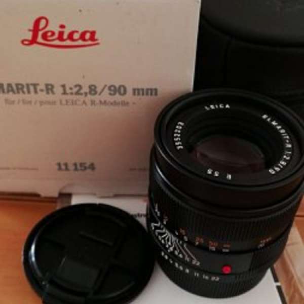 Leica R 90mm f2.8 . Made in Germany with box . 95% new .