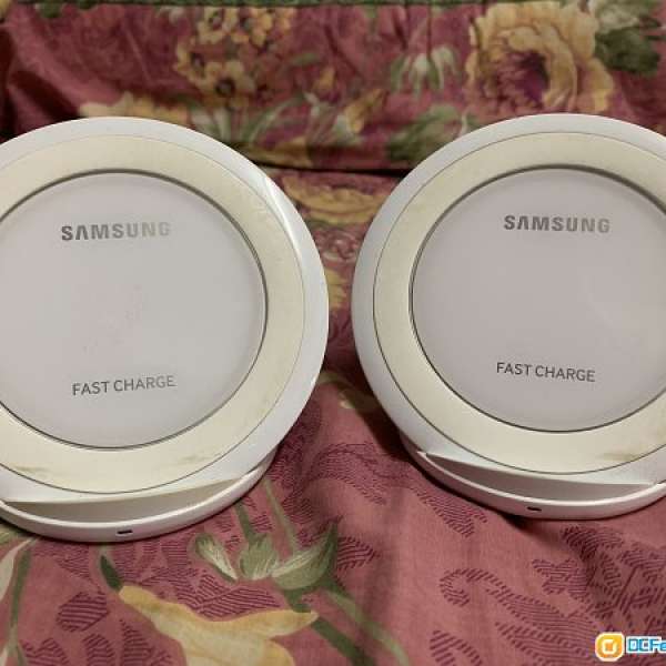 出售samsung wireless charger (stand)數碼通購入有單