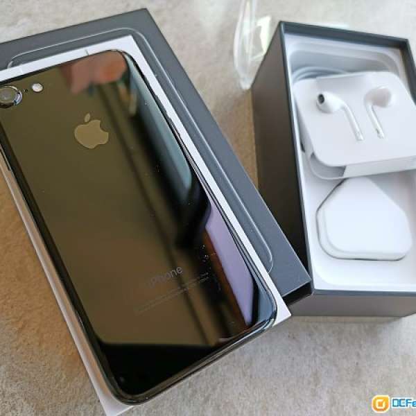 csl 行貨 Apple iPhone7 128G Jet Black (配件全新未用) iPhone 7