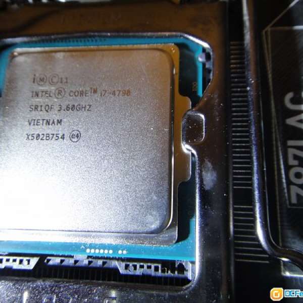 Intel® Core™ i7-4790  3.60 GHz Socket 1150 送壞主版 i tx MSI Z97IAC