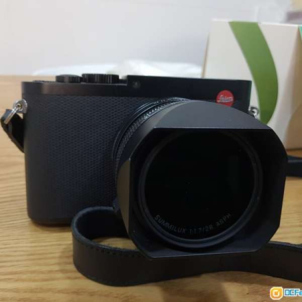 Leica Q 行貨全齊連三電池$23000